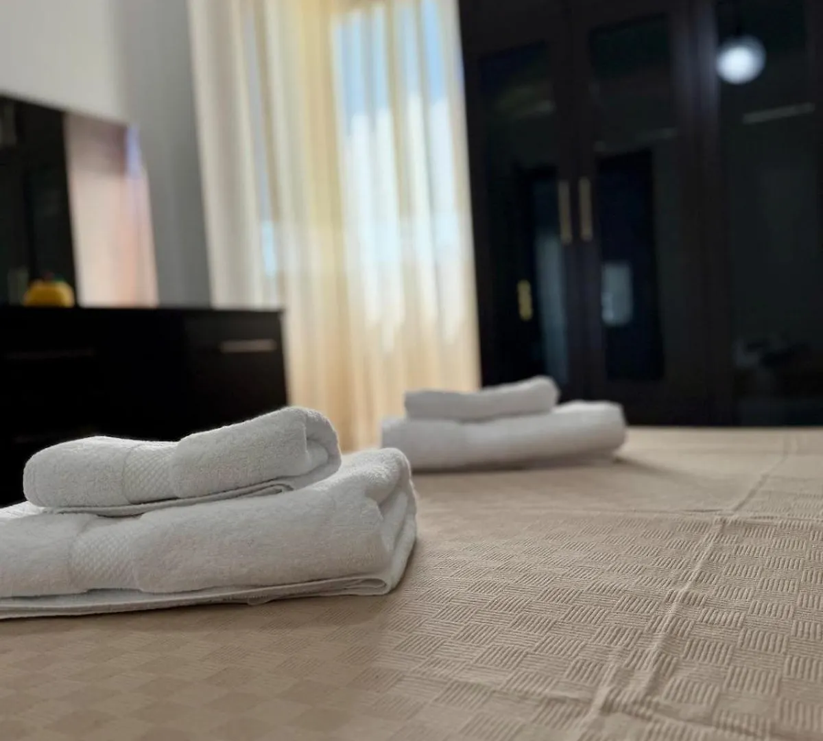 Lake Park Studio Apartment Tirana Albânia