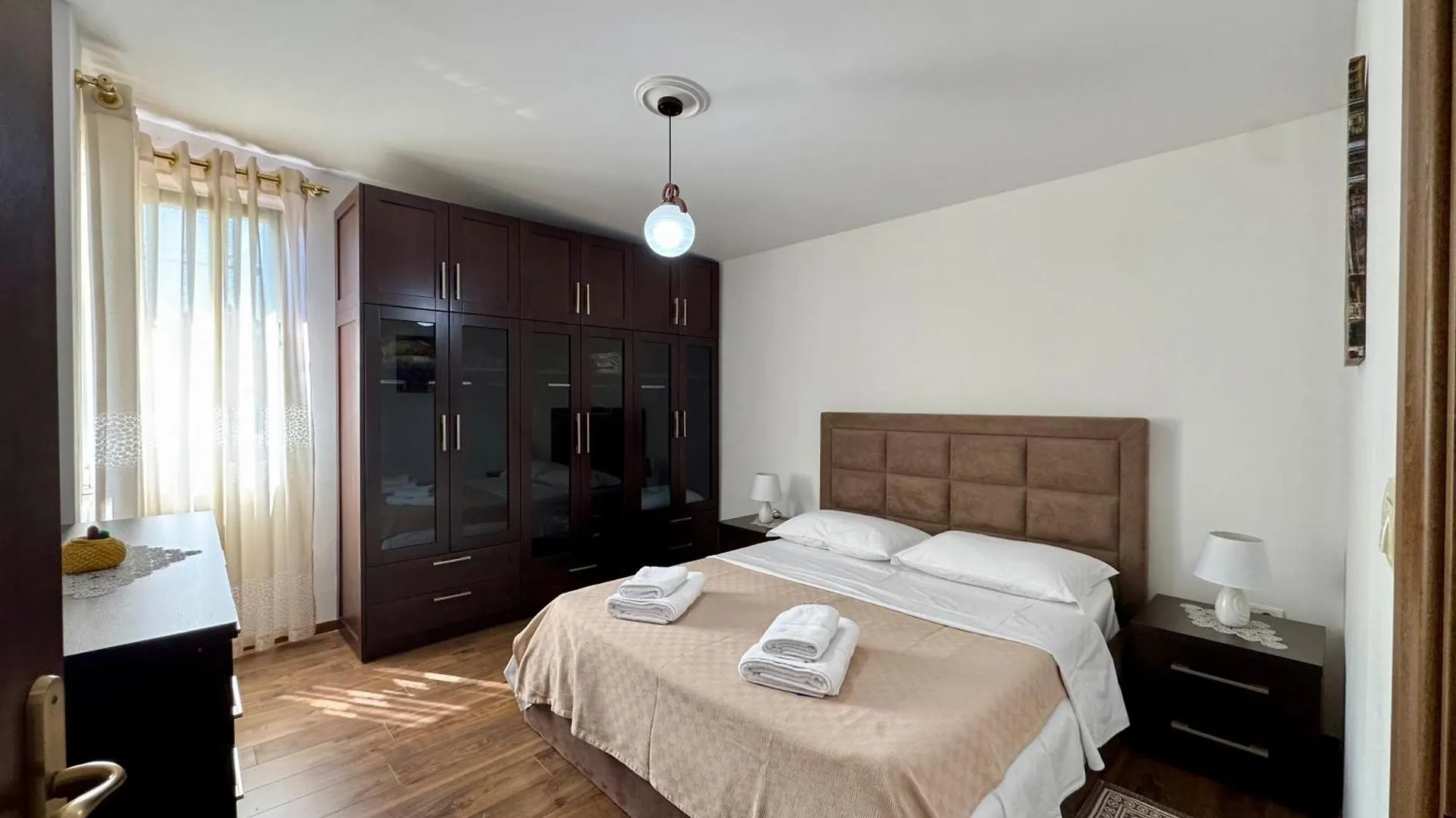 Lake Park Studio Apartment location