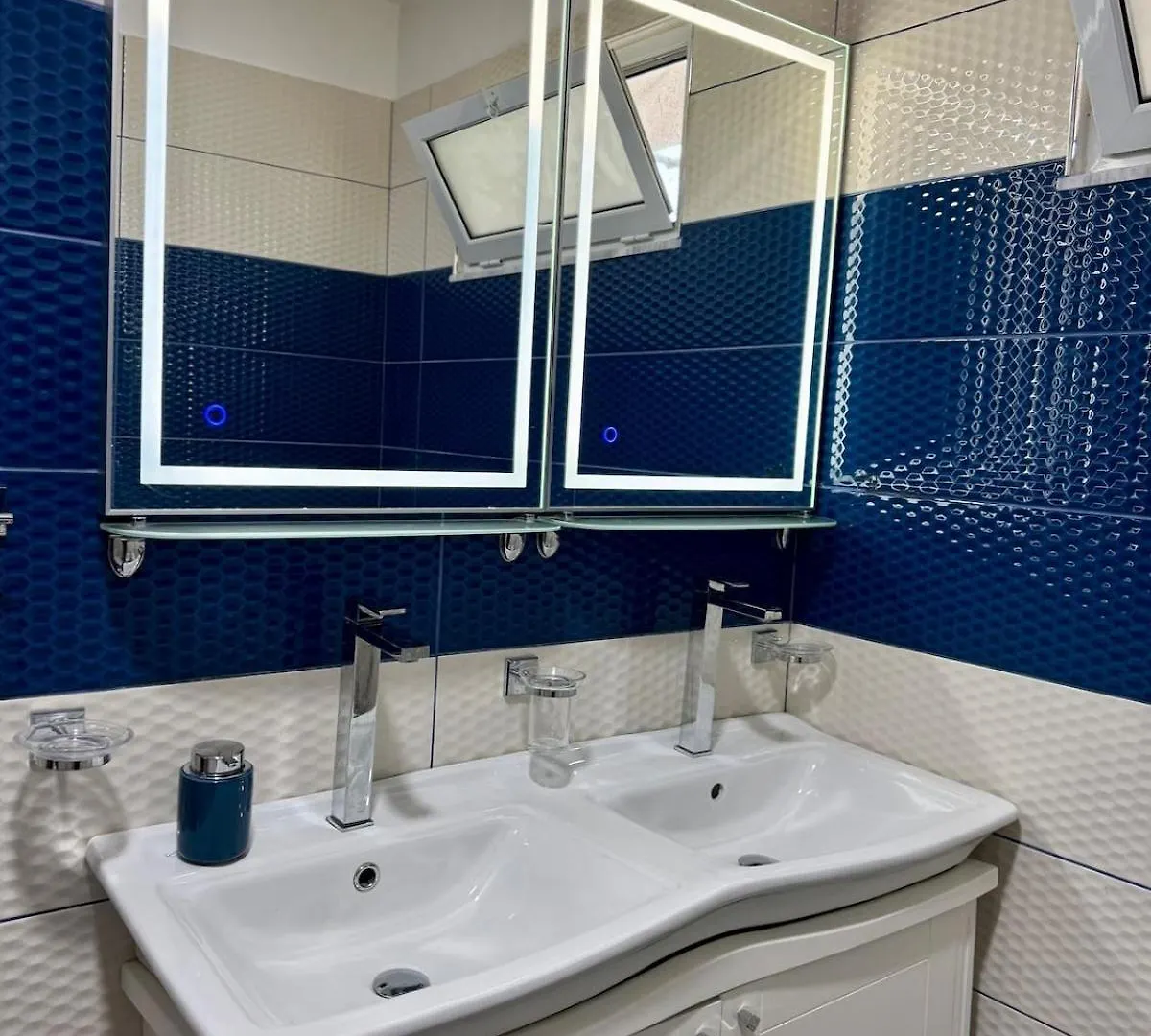 Lake Park Studio Apartment Tirana
