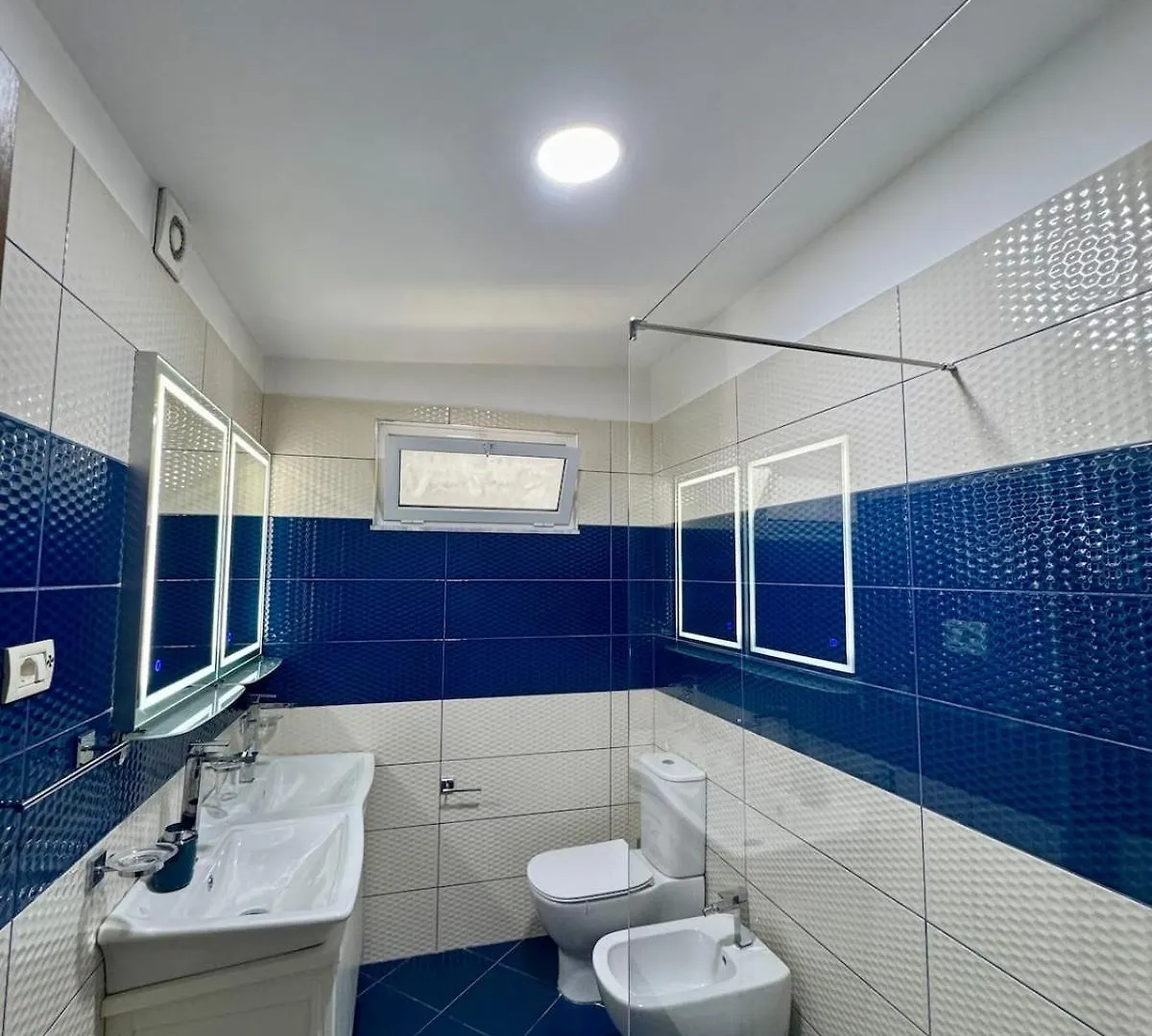 Lake Park Studio Apartment Tirana